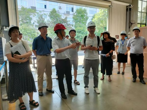 888电子集团官网 - 当先的电子科技解决规划提供商