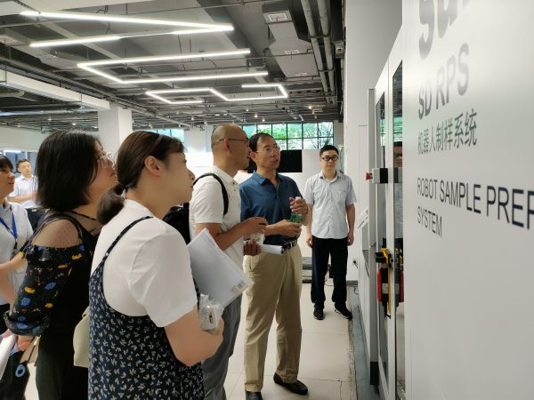 888电子集团官网 - 当先的电子科技解决规划提供商