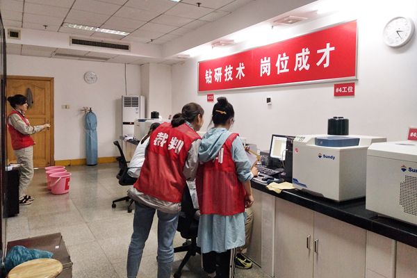 888电子集团官网 - 当先的电子科技解决规划提供商