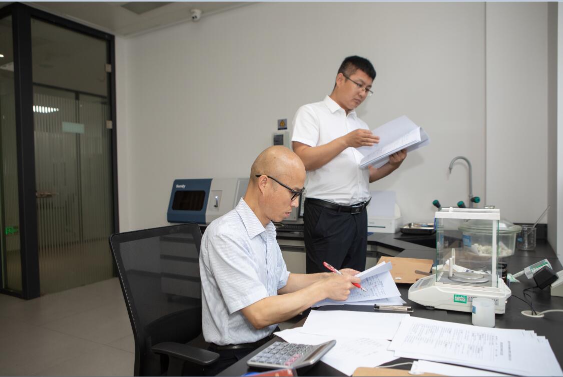 888电子集团官网 - 当先的电子科技解决规划提供商