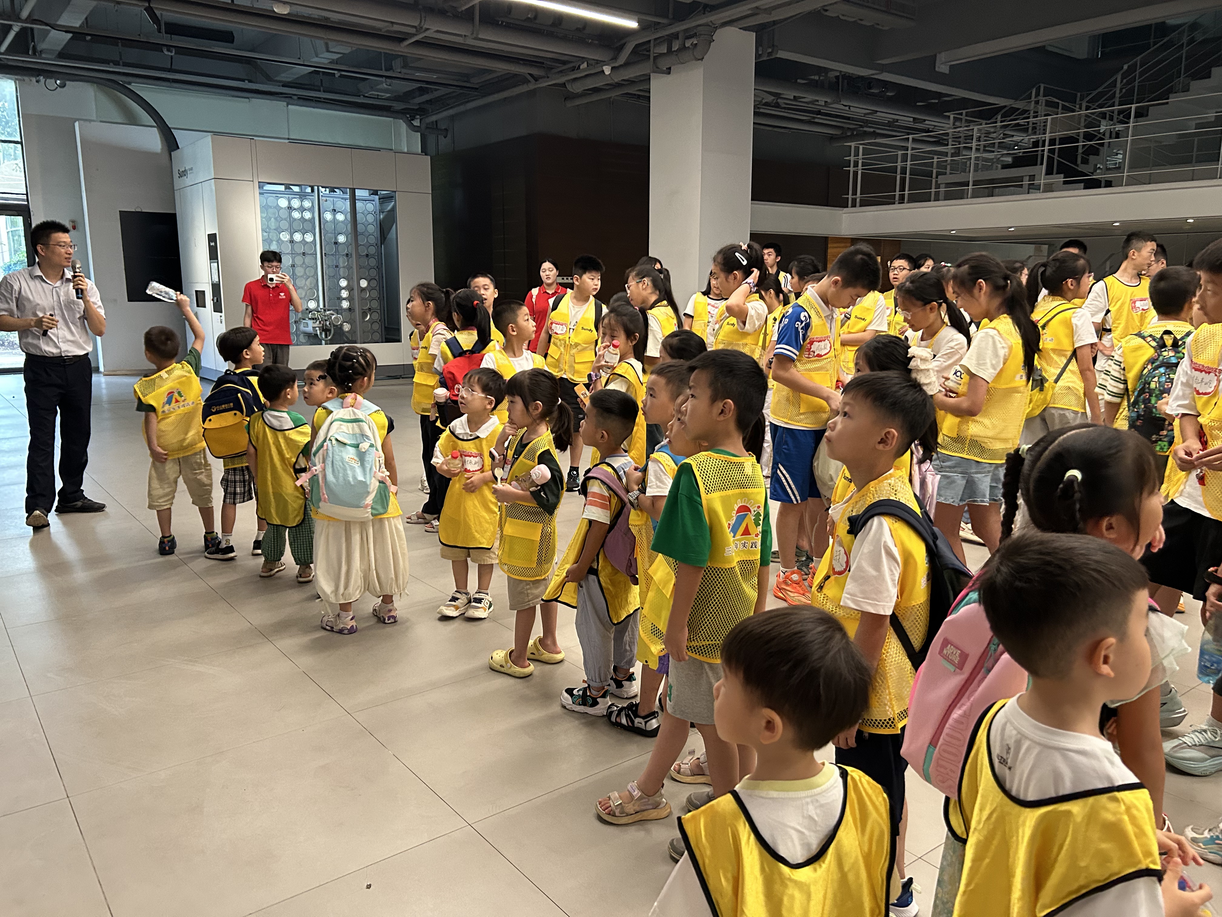 888电子集团官网 - 当先的电子科技解决规划提供商